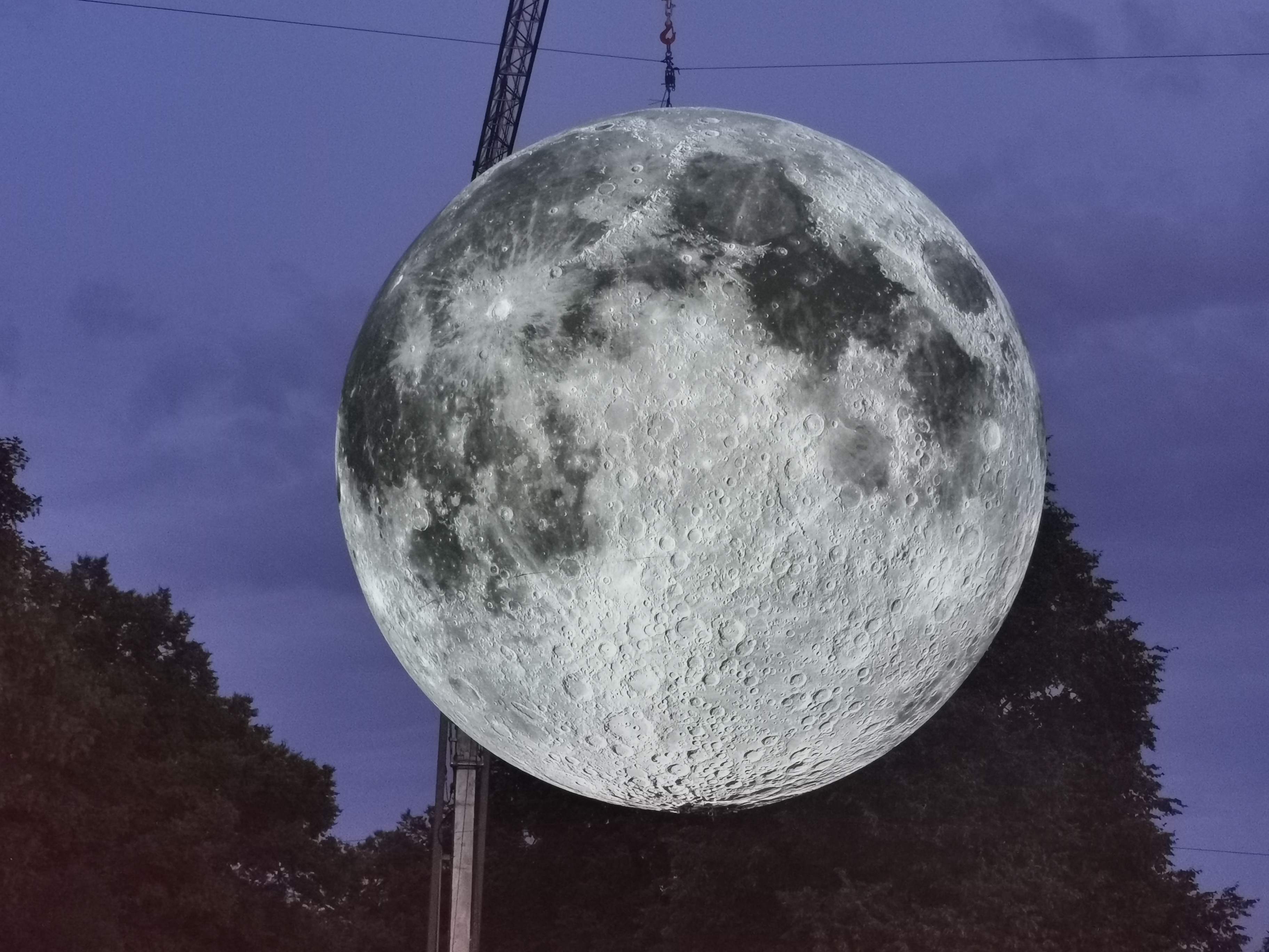 4b Mond2