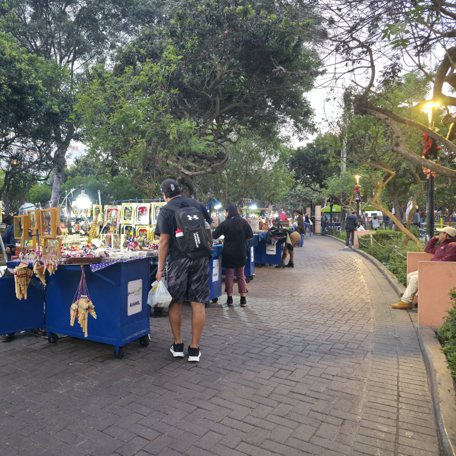 Personas 03 900x900