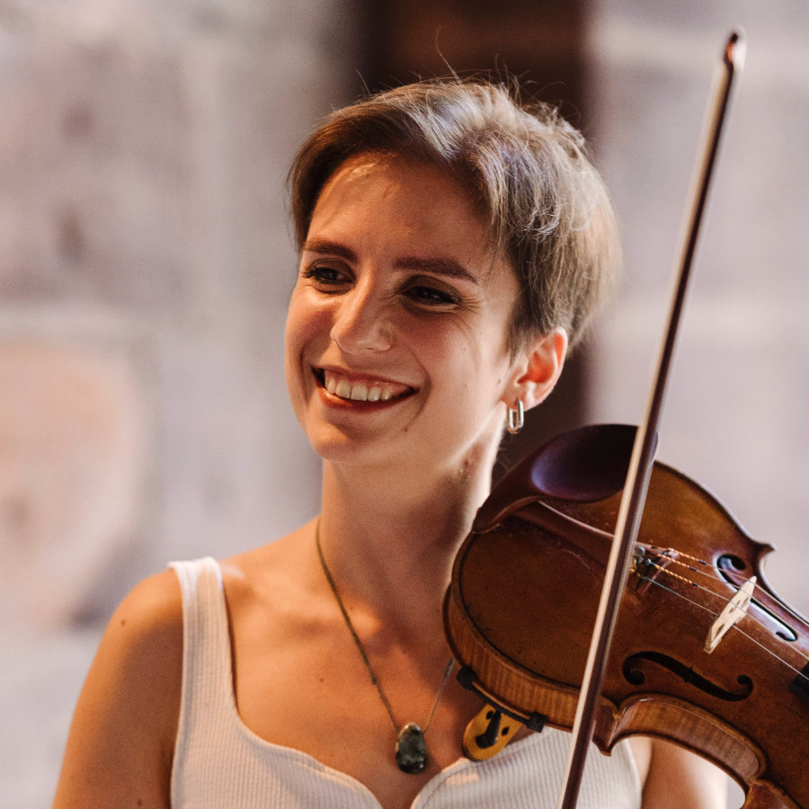 Violinista 01 900x900