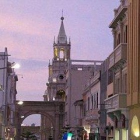 Arequipa wird 477