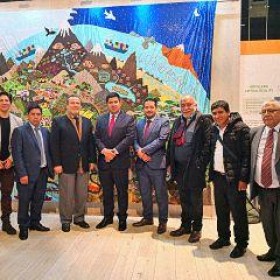Vertreter aus der Region Huancavelica besuchen Fruit Logistica und BioFach Vertreter aus der Region Huancavelica besuchen Fruit Logistica und BioFach